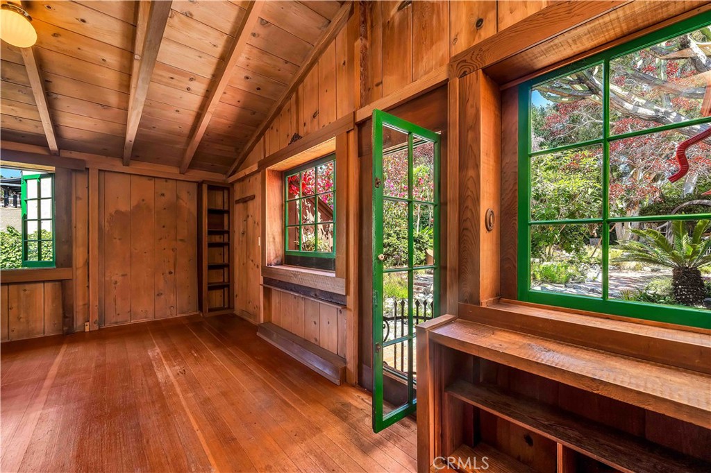339 Saint Anns Drive, Laguna Beach CA 92651 - photo 8