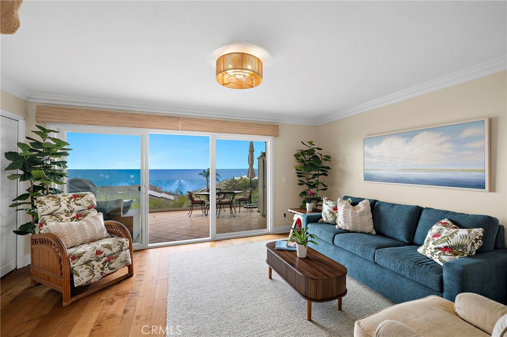 GROUND FLOOR BONUS ROOM WHICH COULD BE A 3RD BEDROOM. - 34 Blue Lagoon, Laguna Beach CA 92651 - photo 3