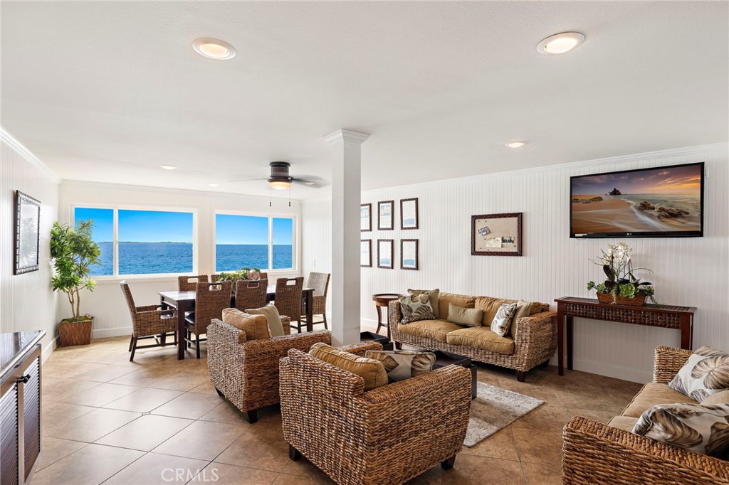 SEAVIEW ROOM - 34 Blue Lagoon, Laguna Beach CA 92651 - photo 27