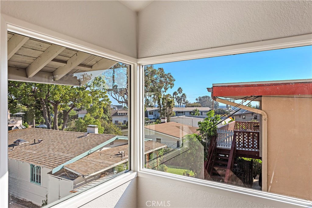 342 Poplar Street, Laguna Beach CA 92651 - photo 4