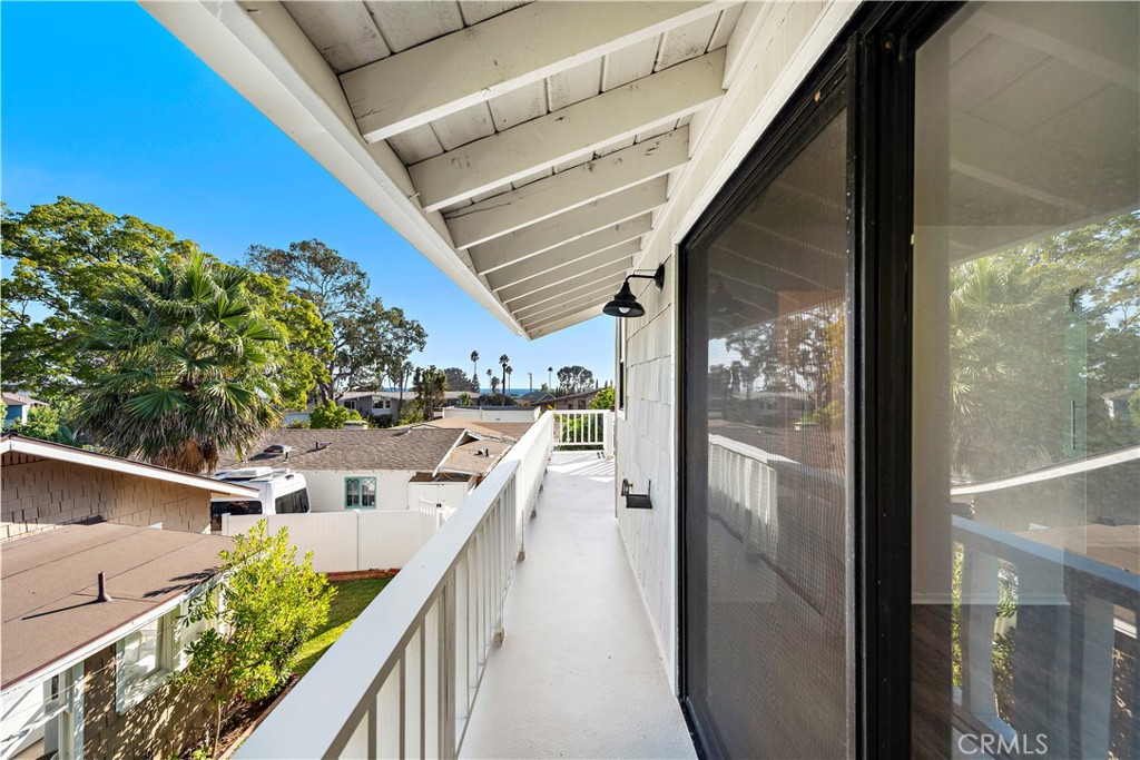 342 Poplar Street, Laguna Beach CA 92651 - photo 9