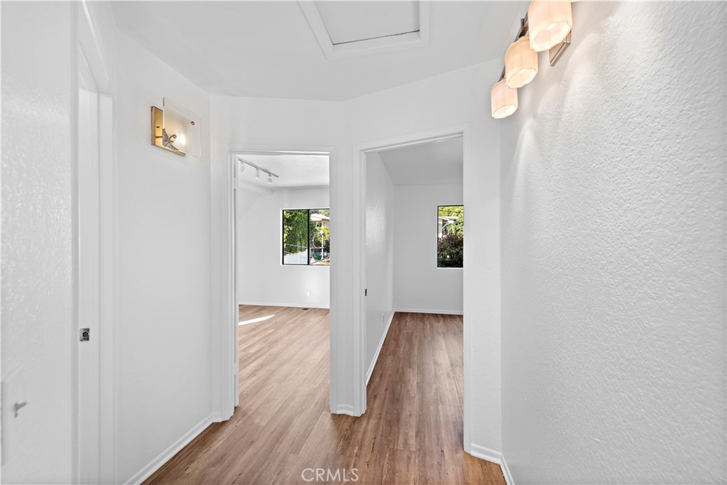 342 Poplar Street, Laguna Beach CA 92651 - photo 18