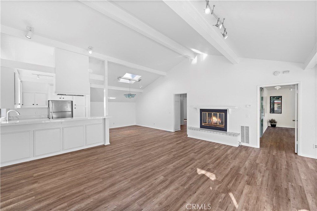 342 Poplar Street, Laguna Beach CA 92651 - photo 22