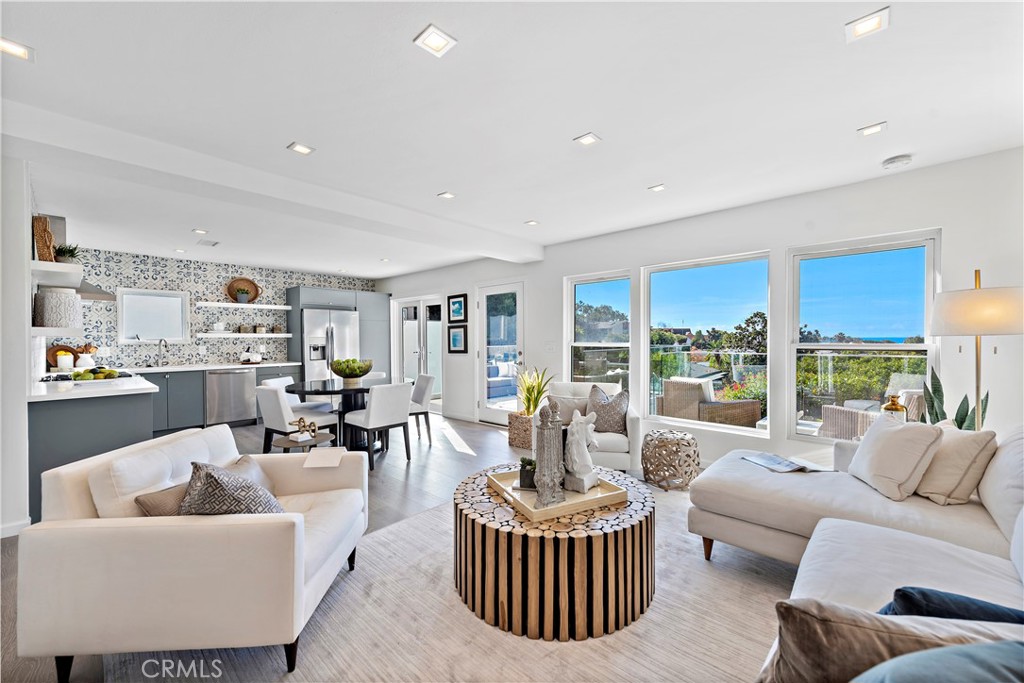 342 Y Place, Laguna Beach CA 92651 - photo 1