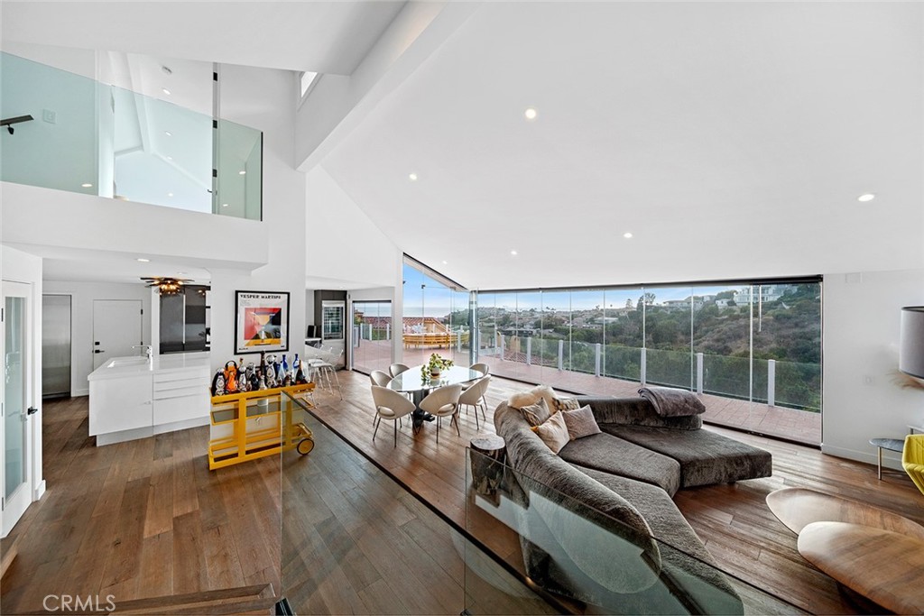 343 Emerald Bay, Laguna Beach CA 92651 - photo 6