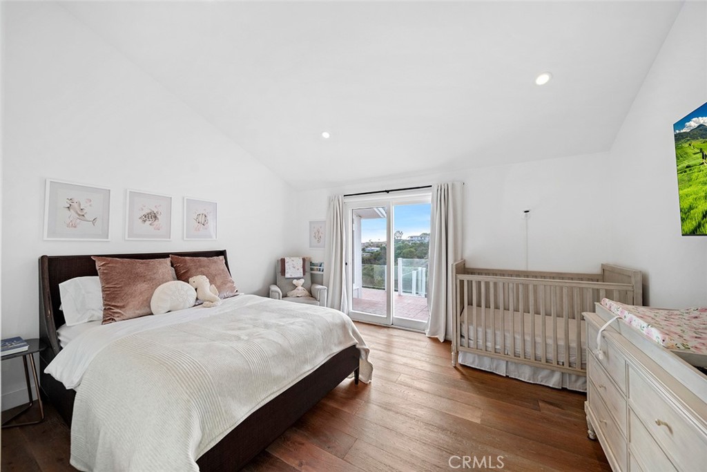 Secondary Bedroom - 343 Emerald Bay, Laguna Beach CA 92651 - photo 31