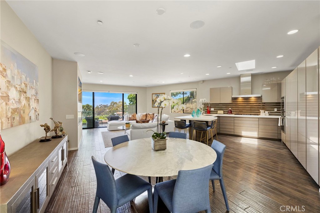 346 Y Place, Laguna Beach CA 92651 - photo 4