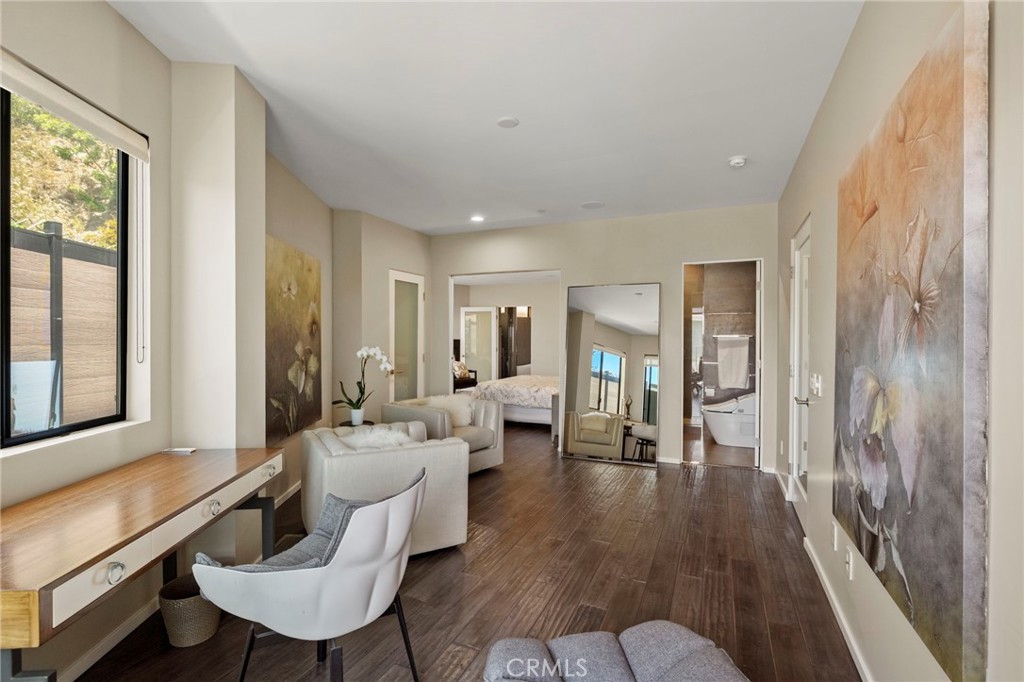 346 Y Place, Laguna Beach CA 92651 - photo 8