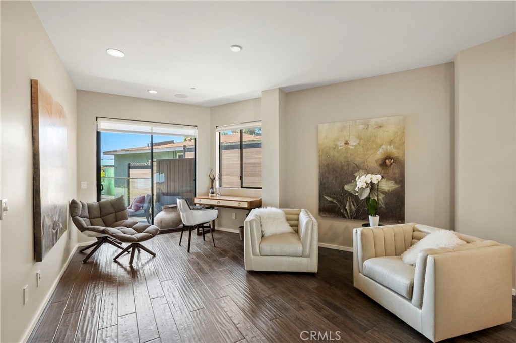 346 Y Place, Laguna Beach CA 92651 - photo 9