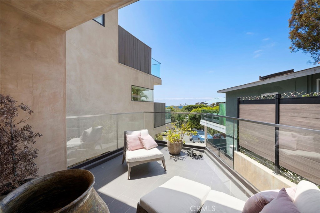 346 Y Place, Laguna Beach CA 92651 - photo 16