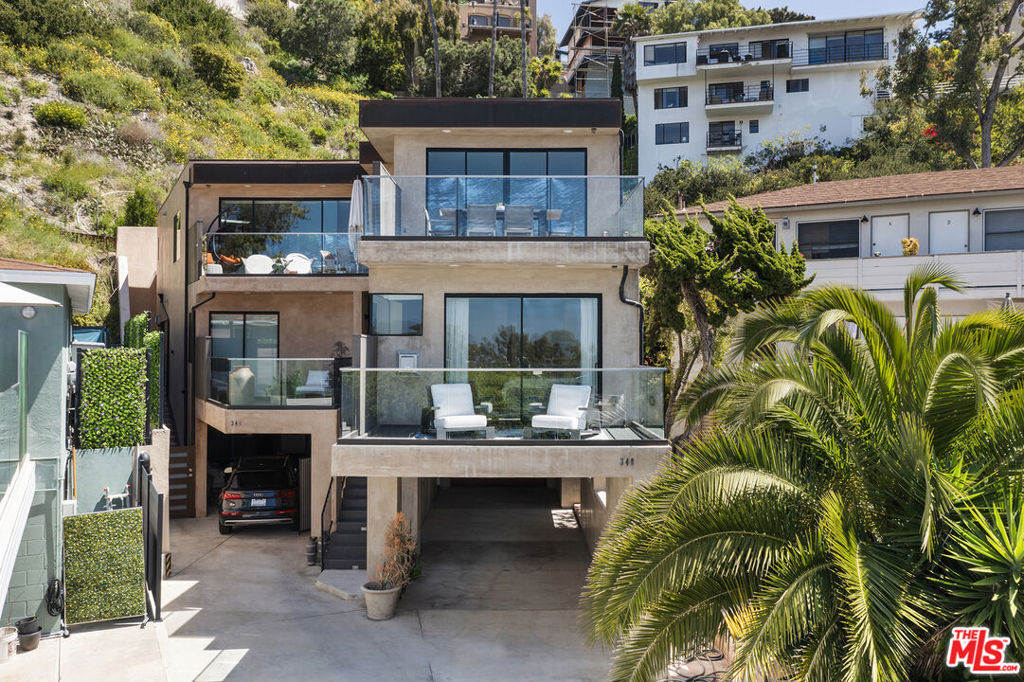 348 Y Place, Laguna Beach CA 92651 - photo 1