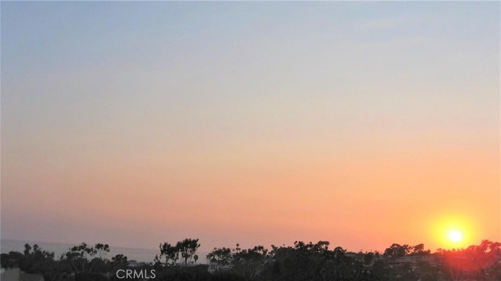 352 Y Place A, Laguna Beach CA 92651 - photo 1