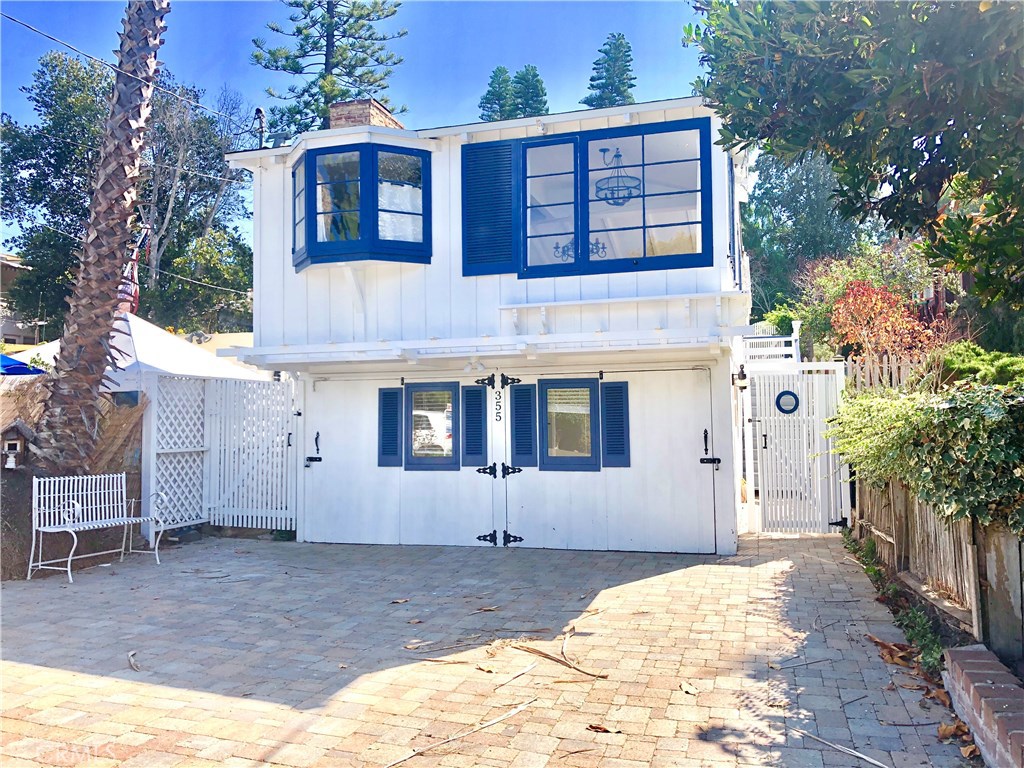 355 Saint Anns Drive, Laguna Beach CA 92651 - photo 1
