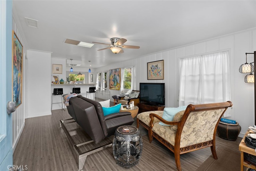 356 Y Place, Laguna Beach CA 92651 - photo 1