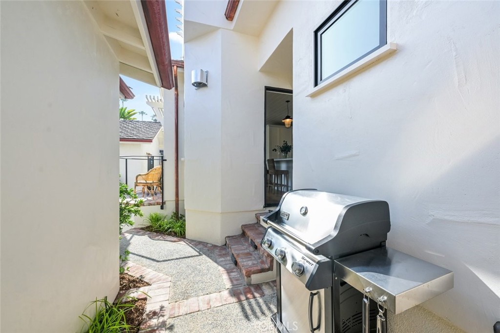 358 Cliff, Laguna Beach CA 92651 - photo 18