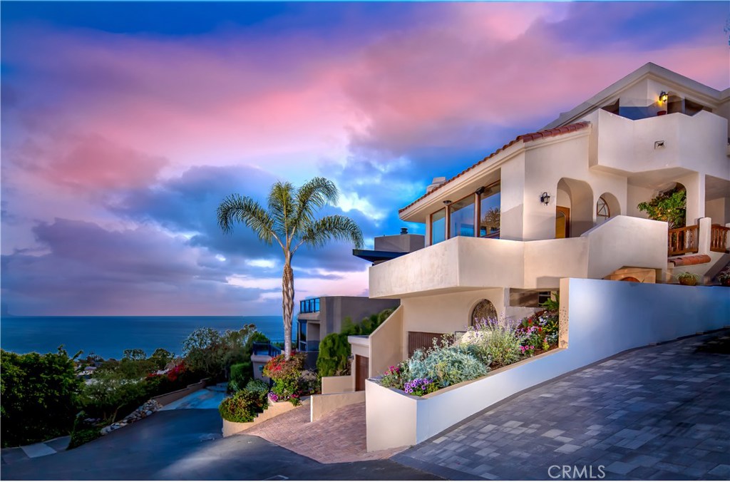 360 Pinecrest Drive, Laguna Beach CA 92651 - photo 1