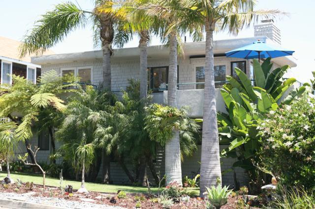361 Hawthorne Road 1, Laguna Beach CA 92651 - photo 1