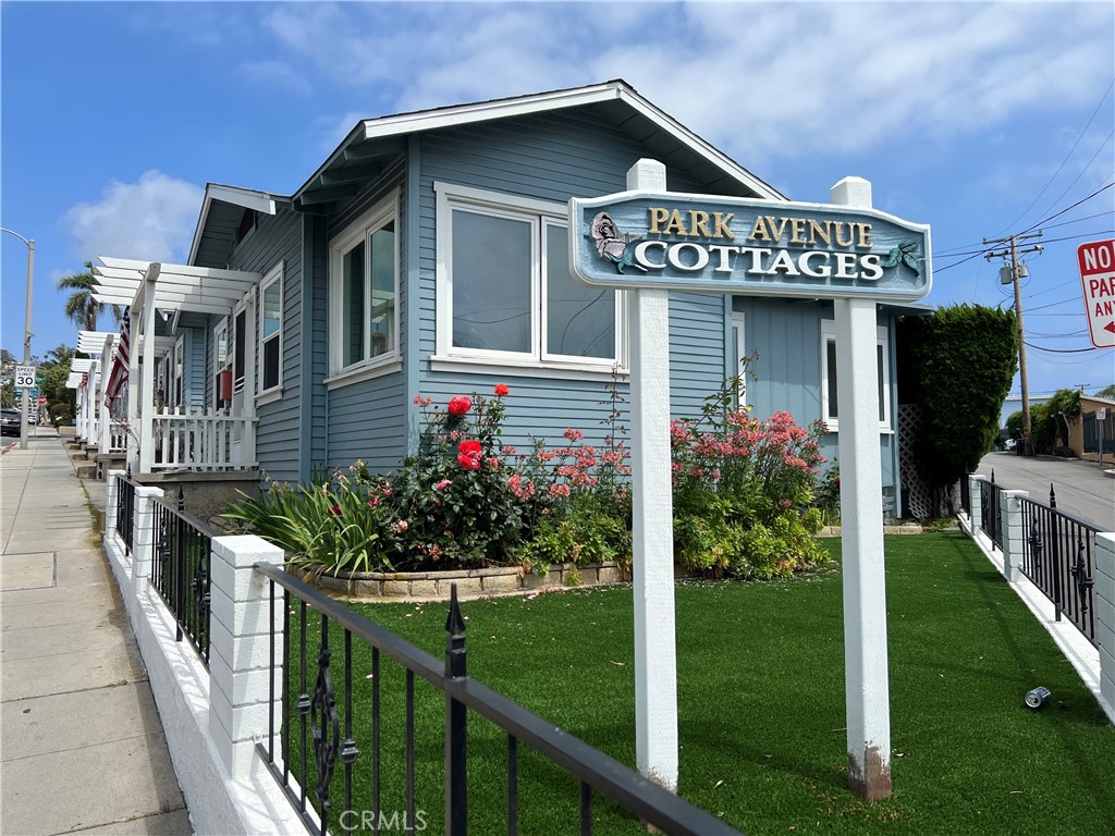 363 Park, Laguna Beach CA 92651 - photo 1