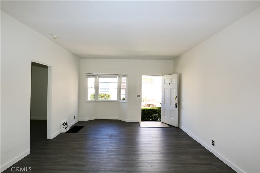 364 Cliff Drive 2, Laguna Beach CA 92651 - photo 1
