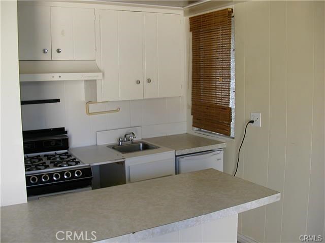 364 Cliff Drive 8, Laguna Beach CA 92651 - photo 1