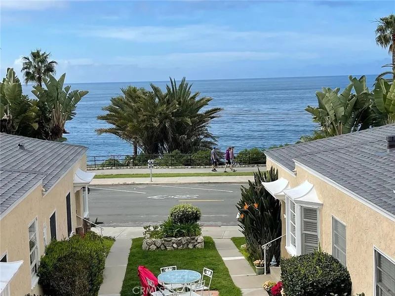 364 Cliff Drive A, Laguna Beach, CA 92651