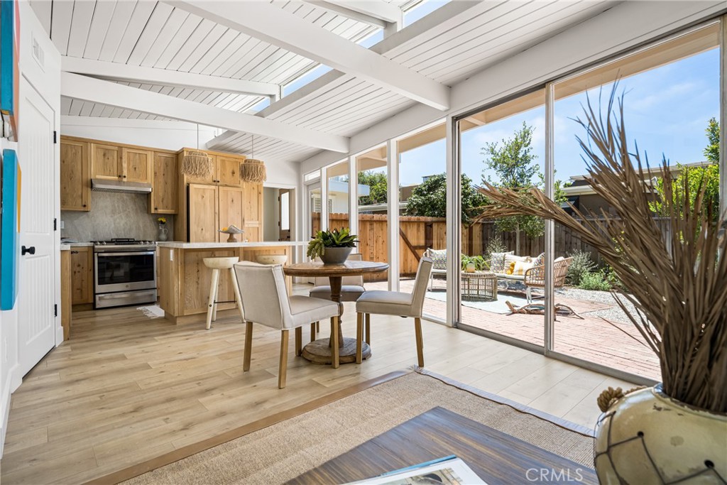 366 Agate Street, Laguna Beach CA 92651 - photo 1