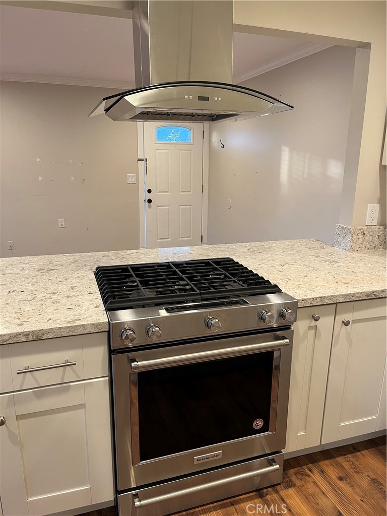 A: Quartz Countertops - 366 Y Place, Laguna Beach CA 92651 - photo 5