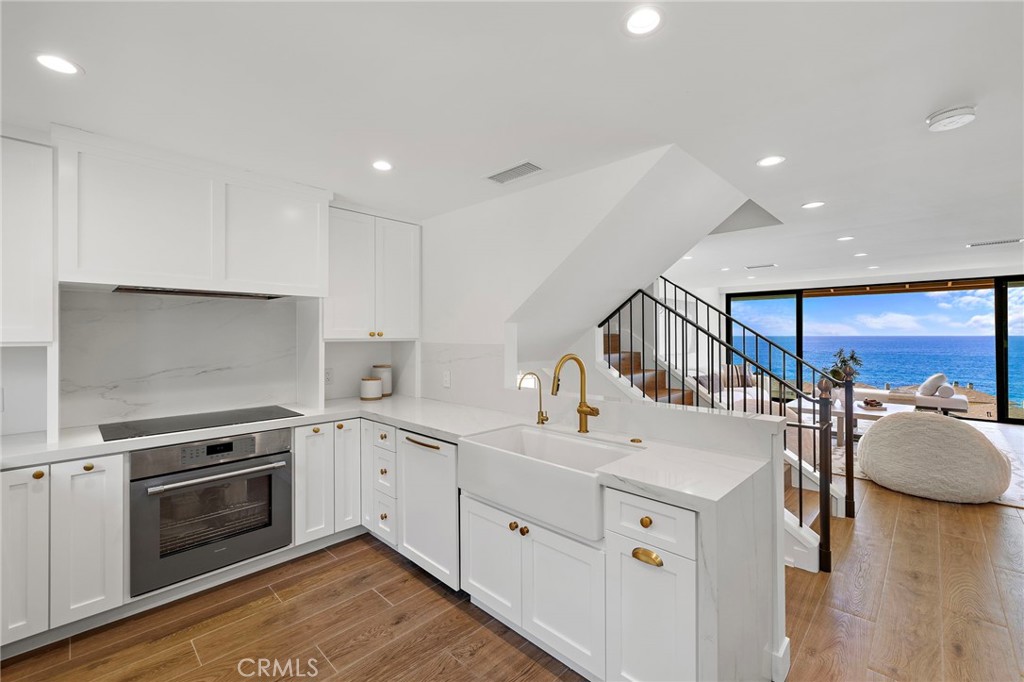37 Blue Lagoon, Laguna Beach CA 92651 - photo 3