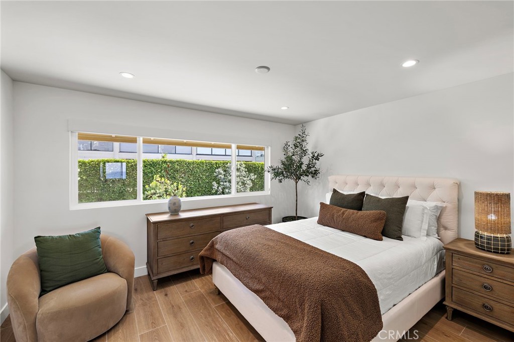 37 Blue Lagoon, Laguna Beach CA 92651 - photo 31