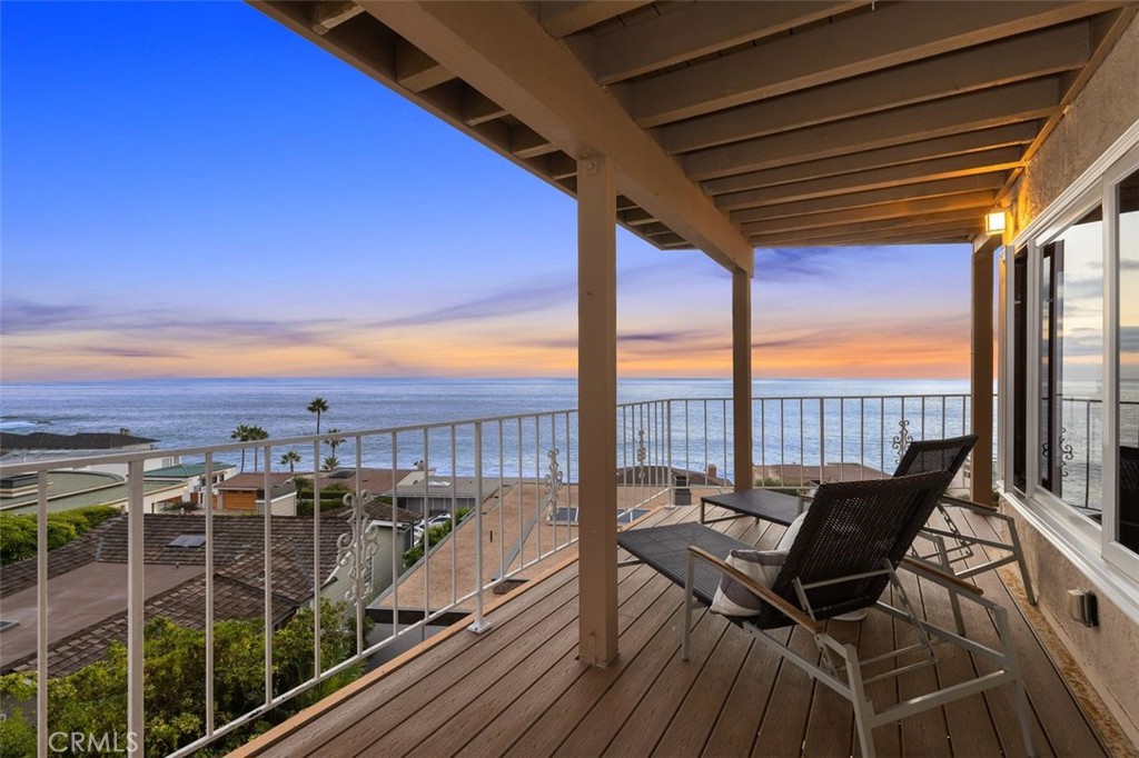 37 Lagunita Drive, Laguna Beach CA 92651 - photo 1