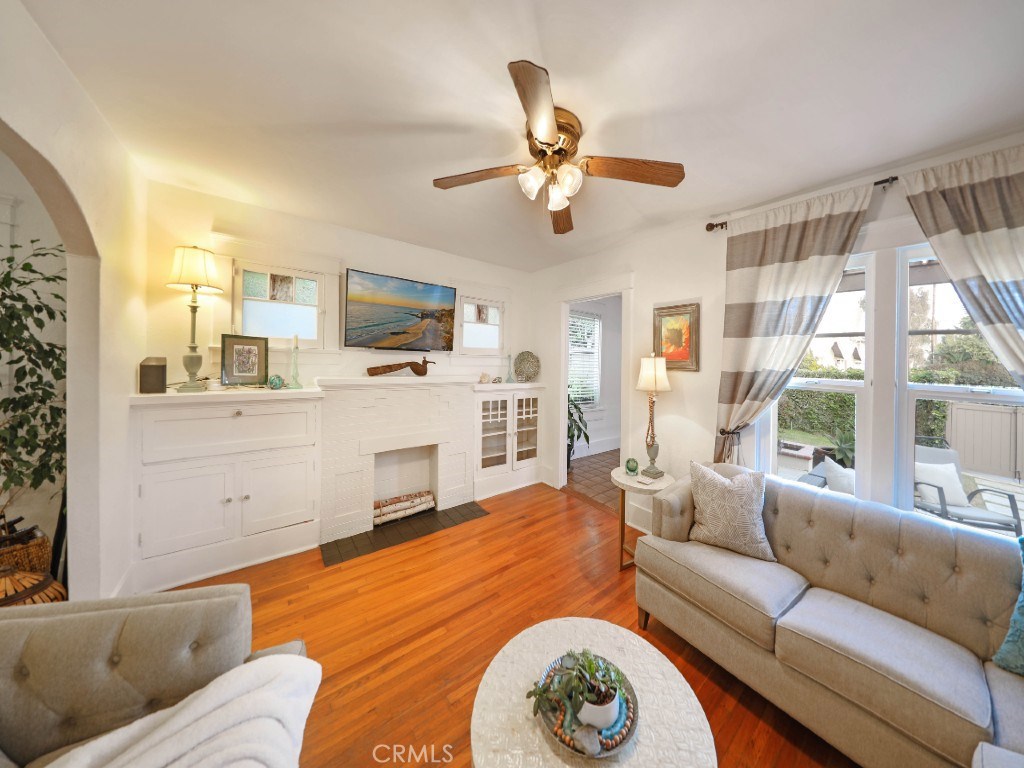 370 Jasmine Street, Laguna Beach CA 92651 - photo 1