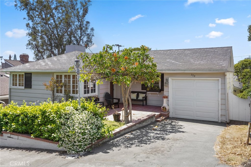 370 Osgood Court, Laguna Beach CA 92651 - photo 1