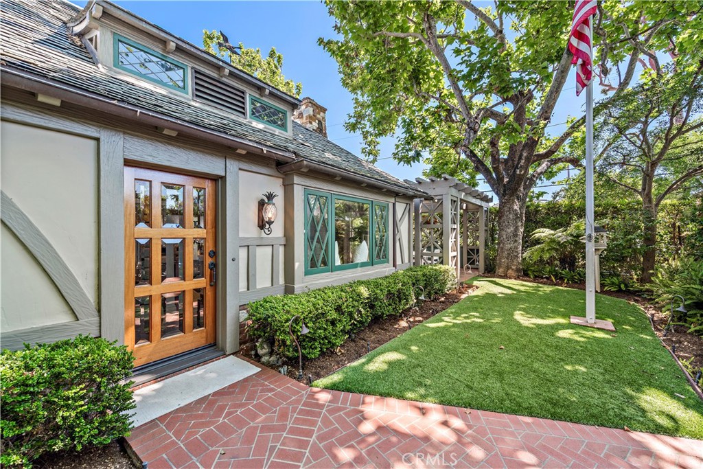 371 El Camino Del Mar, Laguna Beach CA 92651 - photo 1