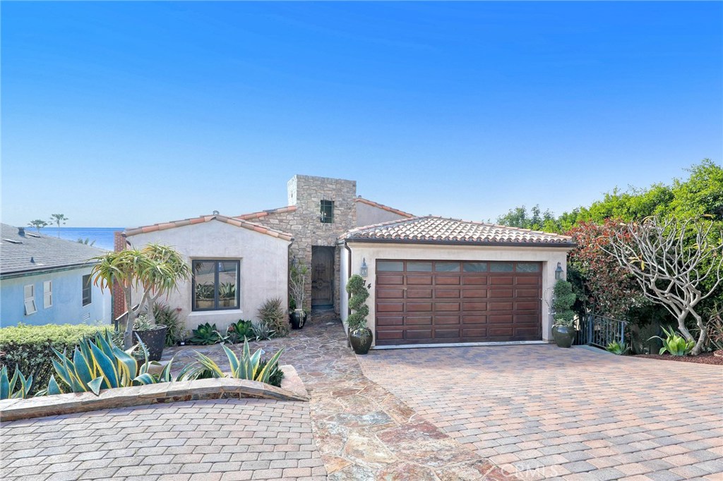 374 Ledroit Street, Laguna Beach CA 92651 - photo 1