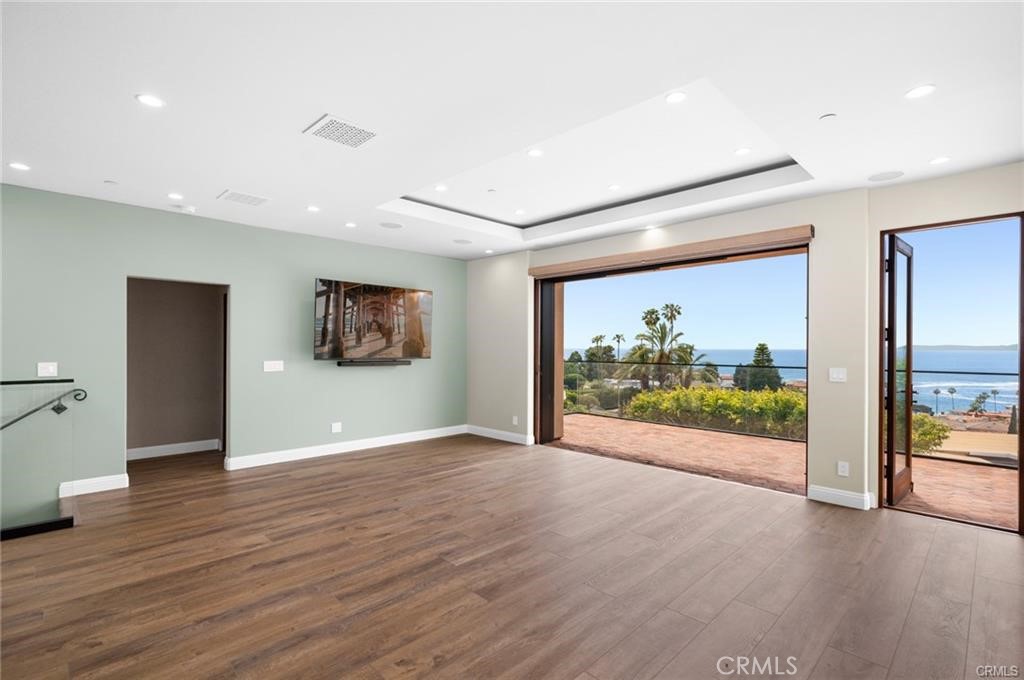 374 Ledroit Street, Laguna Beach CA 92651 - photo 4