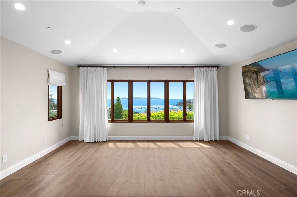 374 Ledroit Street, Laguna Beach CA 92651 - photo 9
