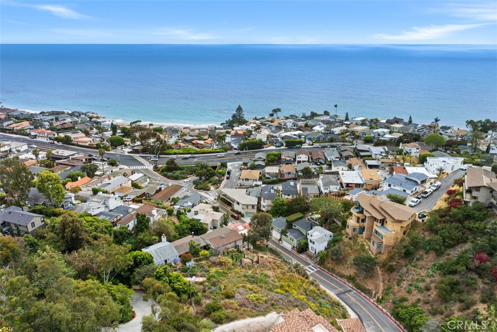 Proximity to the beach allows you ocean breezes, views and walking to restaurants, coffee, the Montage Laguna Beach, etc - 375 Nyes Place, Laguna Beach CA 92651 - photo 2