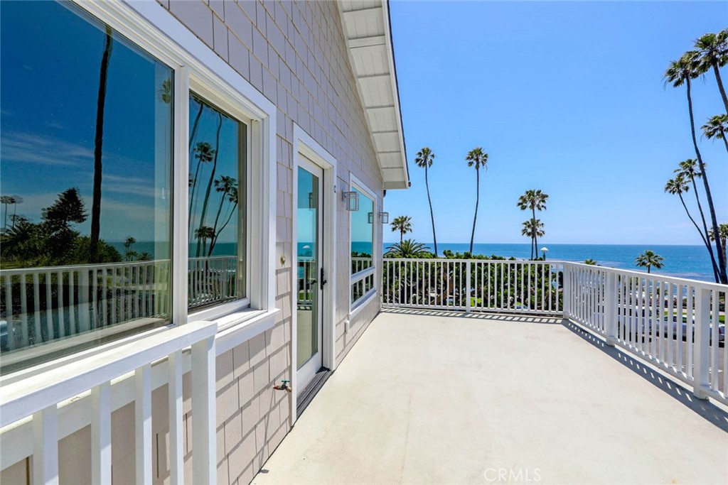376 Cliff Drive C, Laguna Beach CA 92651 - photo 1