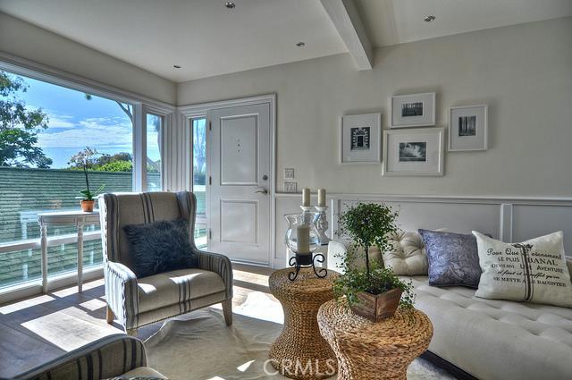 377 Mermaid Street 4, Laguna Beach CA 92651 - photo 1