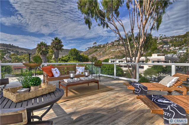 377 MERMAID Street 4, Laguna Beach CA 92651 - photo 1