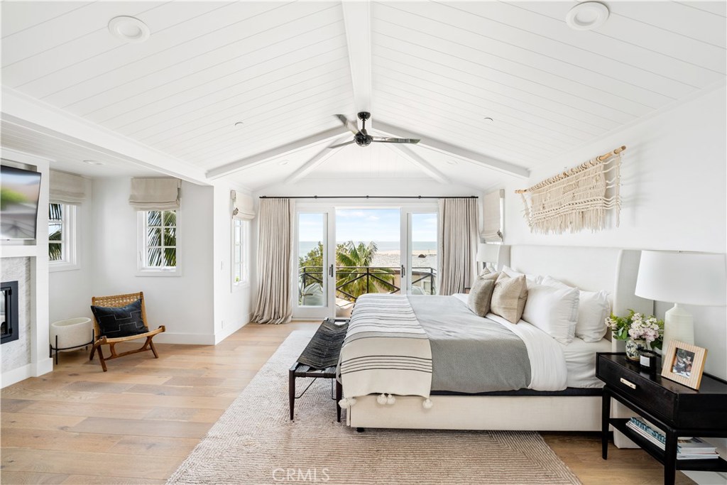 38 Lagunita Drive, Laguna Beach CA 92651 - photo 1