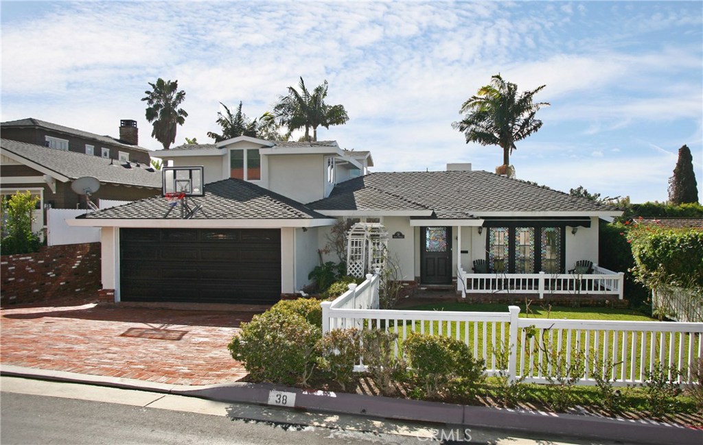 38 S PORTOLA, Laguna Beach CA 92651 - photo 1
