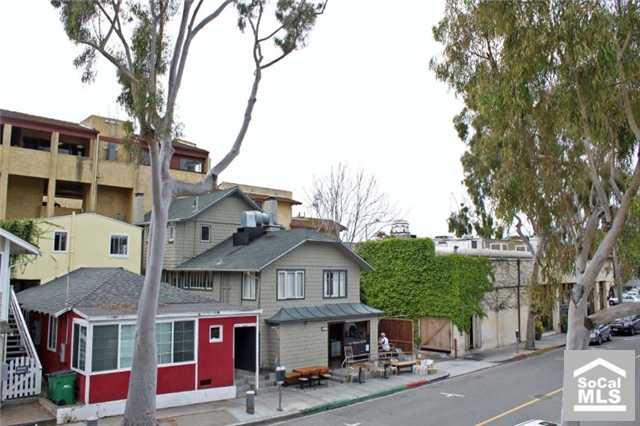 Central downtown location, just one block to Main Beach and all of Laguna's attractions. - 380 MERMAID Street, Laguna Beach CA 92651 - photo 1