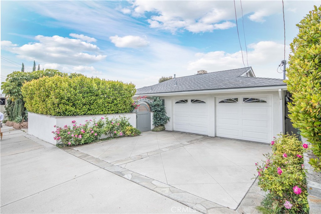 380 Thalia Street, Laguna Beach CA 92651 - photo 1