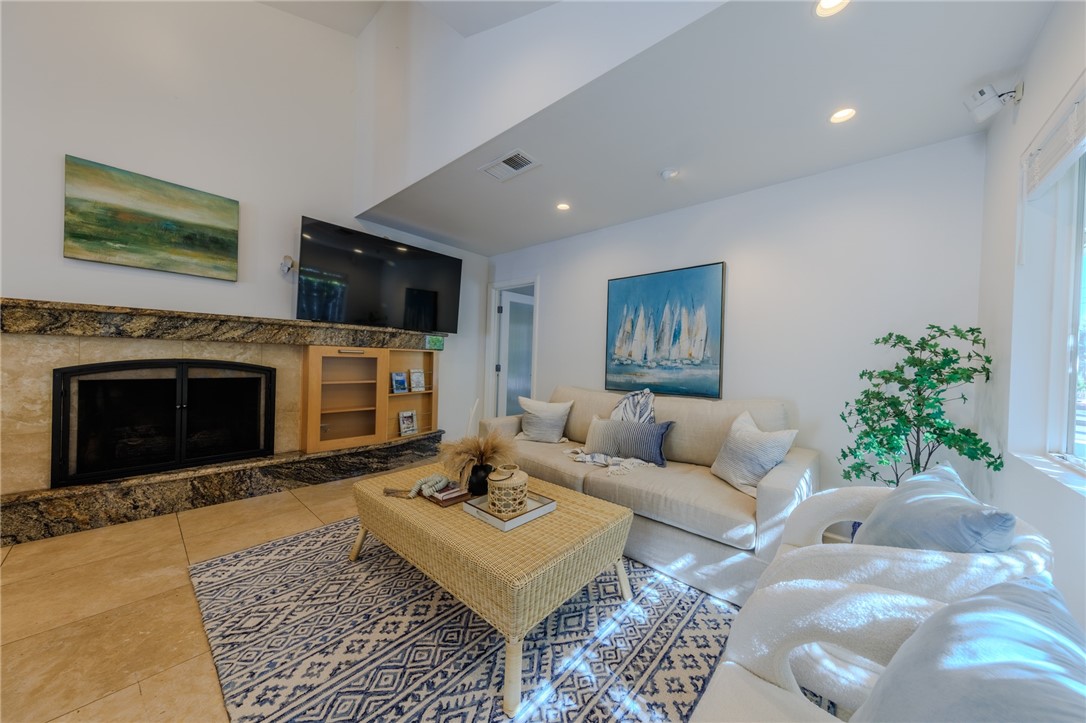382 Thalia, Laguna Beach CA 92651 - photo 11