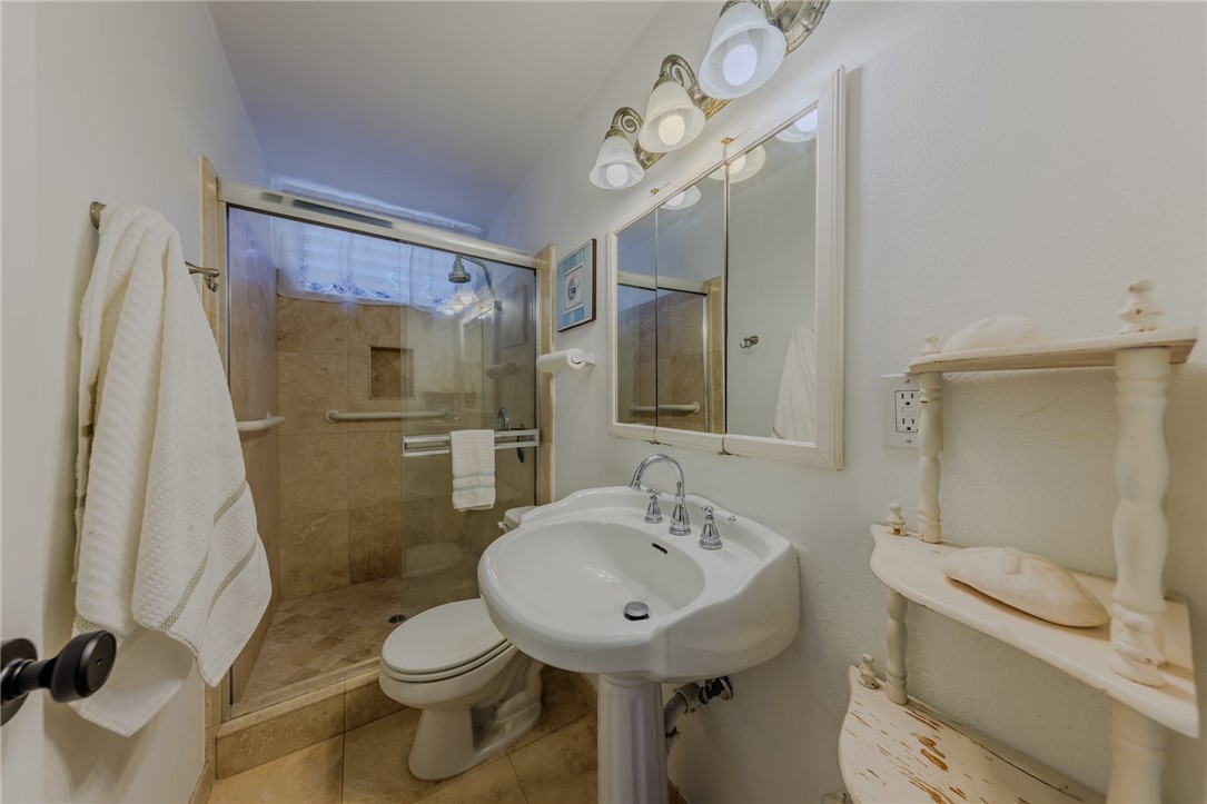 Back home - 382 Thalia, Laguna Beach CA 92651 - photo 33