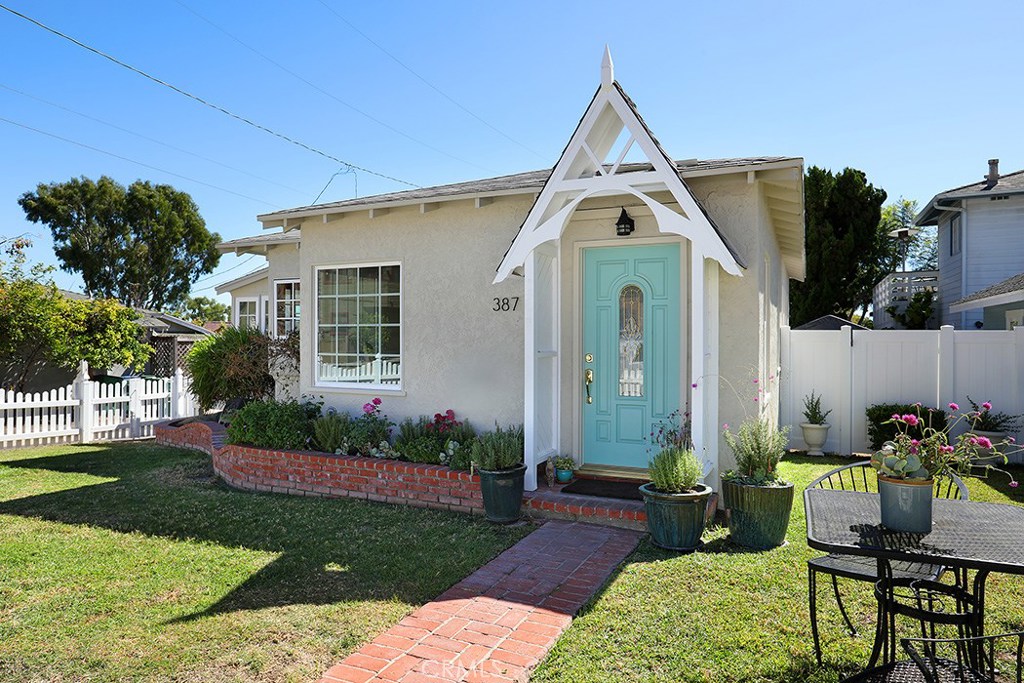 387 Monterey Drive, Laguna Beach CA 92651 - photo 1