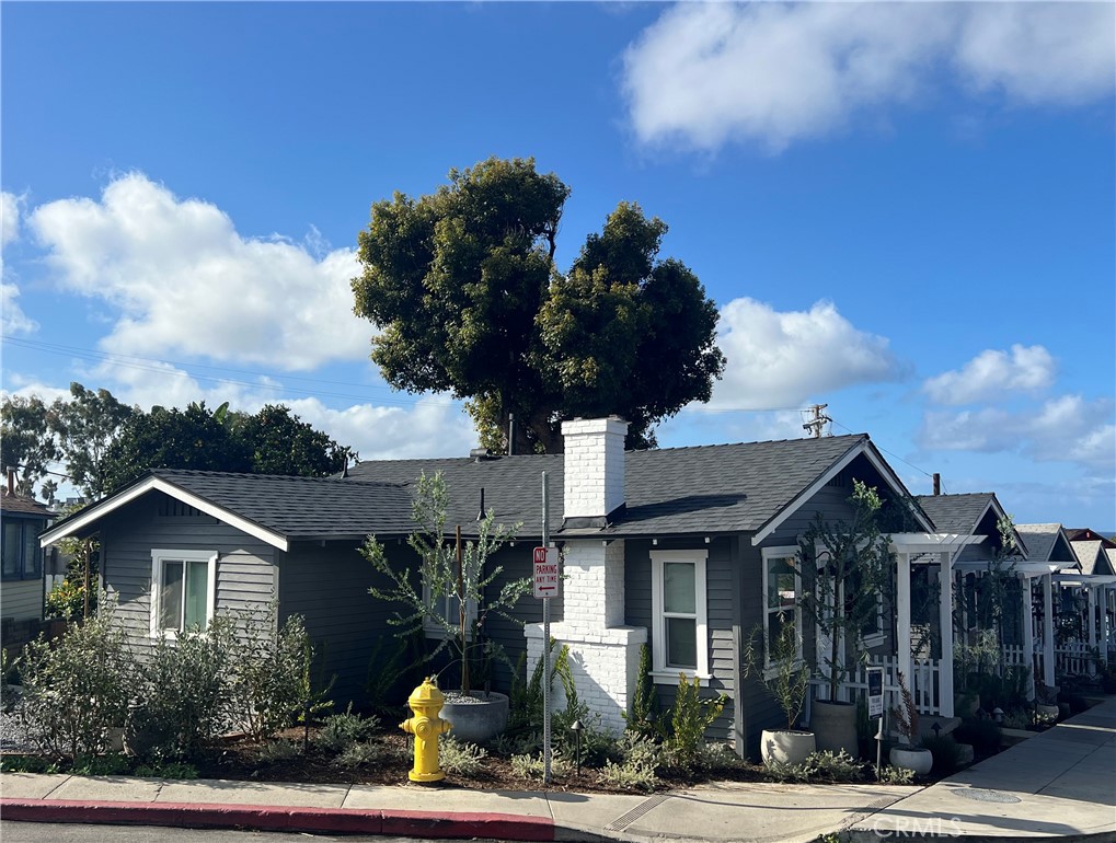 389 Park Avenue, Laguna Beach CA 92651 - photo 1