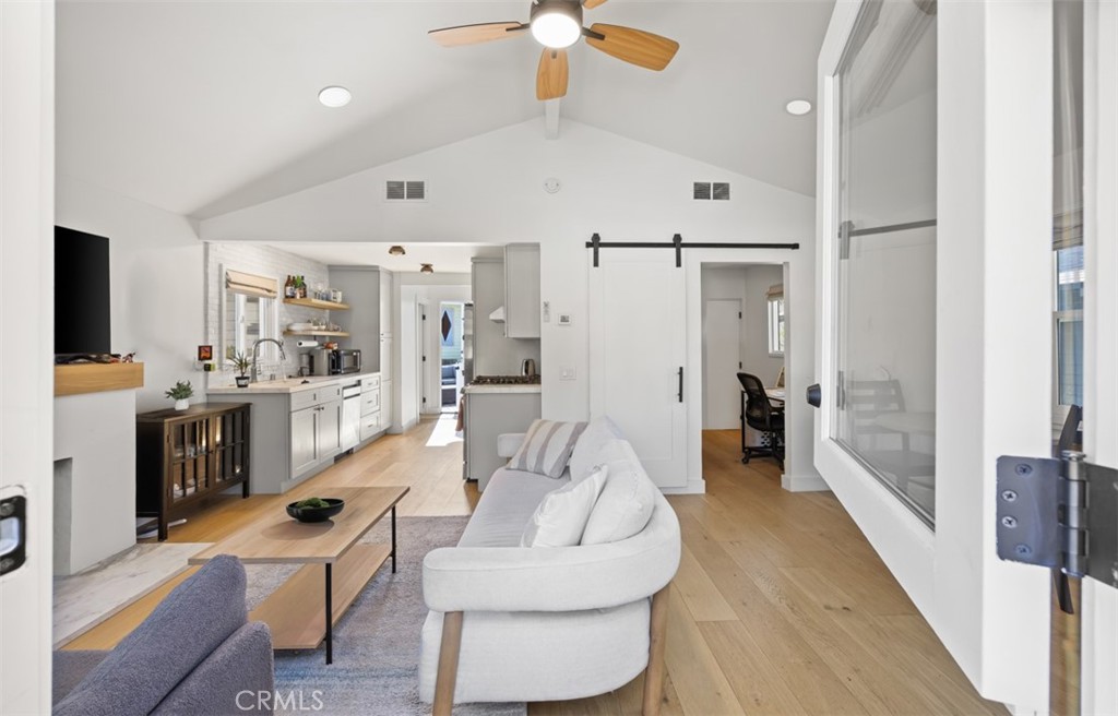 389 Park, Laguna Beach CA 92651 - photo 11
