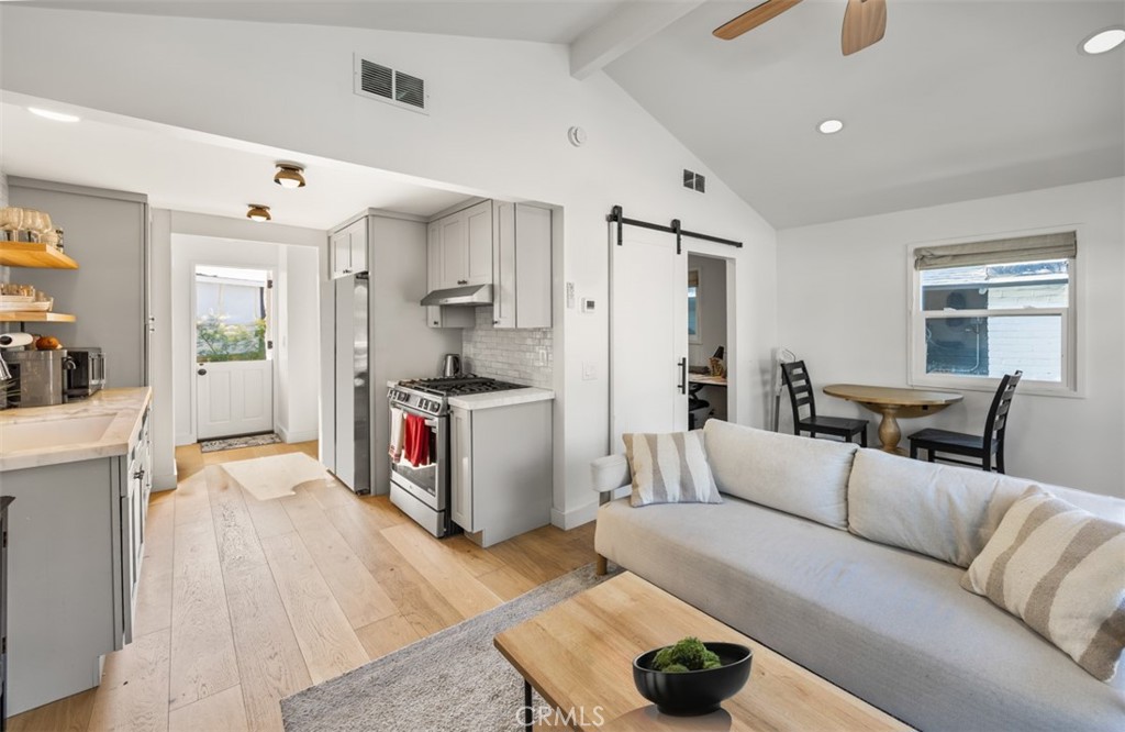 389 Park, Laguna Beach CA 92651 - photo 12